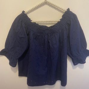 Navy Blue off shoulder eyelid blouse. Size XL.